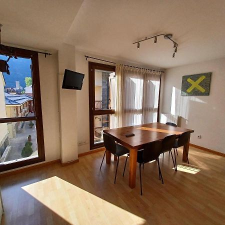 Апартаменты En El Pleno Centro De Biescas Con Garaje, Ascensor Y Wifi Экстерьер фото
