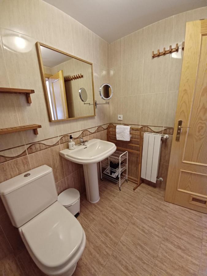 Апартаменты En El Pleno Centro De Biescas Con Garaje, Ascensor Y Wifi Экстерьер фото